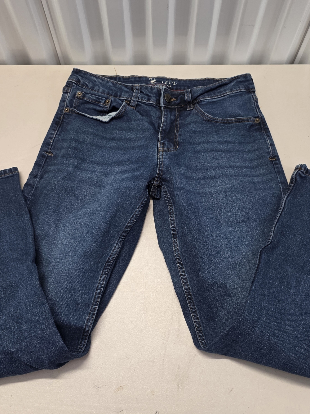 Izod Straight Fit Denim Jeans Men's Size 30x30